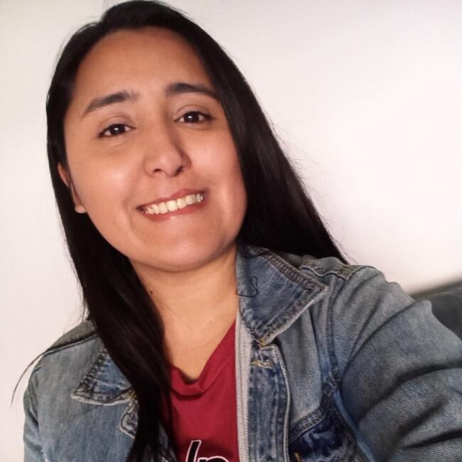 Babysitter in Tigre: Priscila