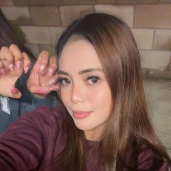 Babysitter in Norwalk: Janelle