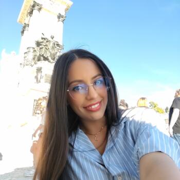 Babysitter in Madrid: Diana