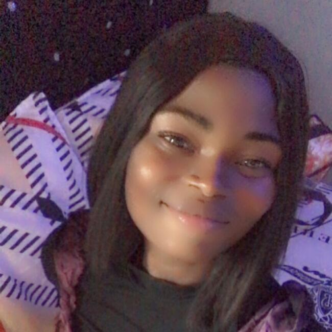 Babysitter in Lagos: Esther
