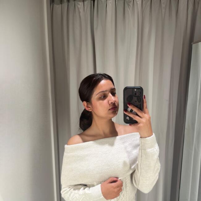 Babysitter in Mississauga: Kaur