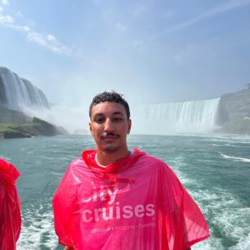 Babysitter a Genova: Farece