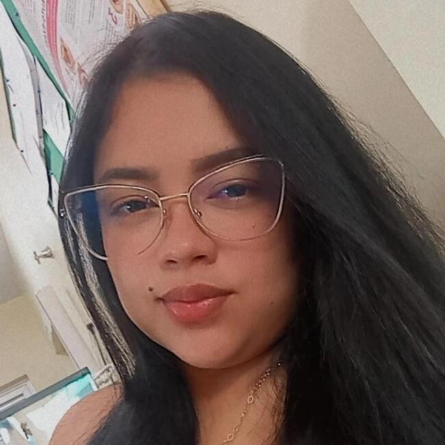 Babysitter in Manaus: Valeria