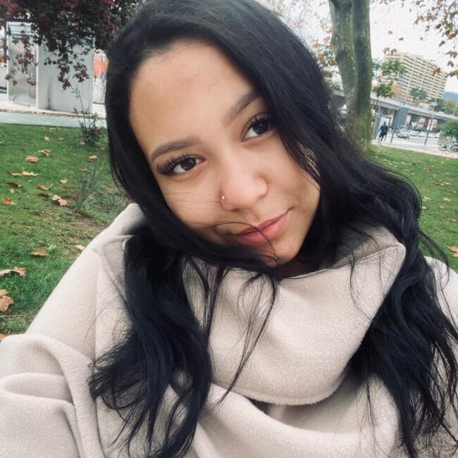 Babysitter em Quarteira: Diana