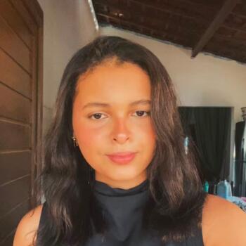 Babysitter in Fátima: Maria Eduarda Ferreira