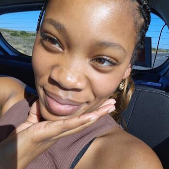 Babysitter in Goodwood (Western Cape): Siya