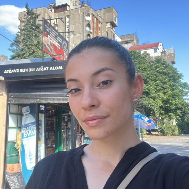 Babysitter in Belgrade: Žaklina