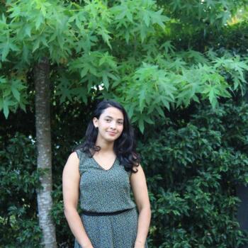 Babysitter in Sint-Martens-Latem: Sabina