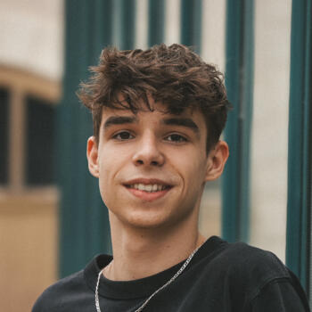 Babysitter in Verrie: Nathan