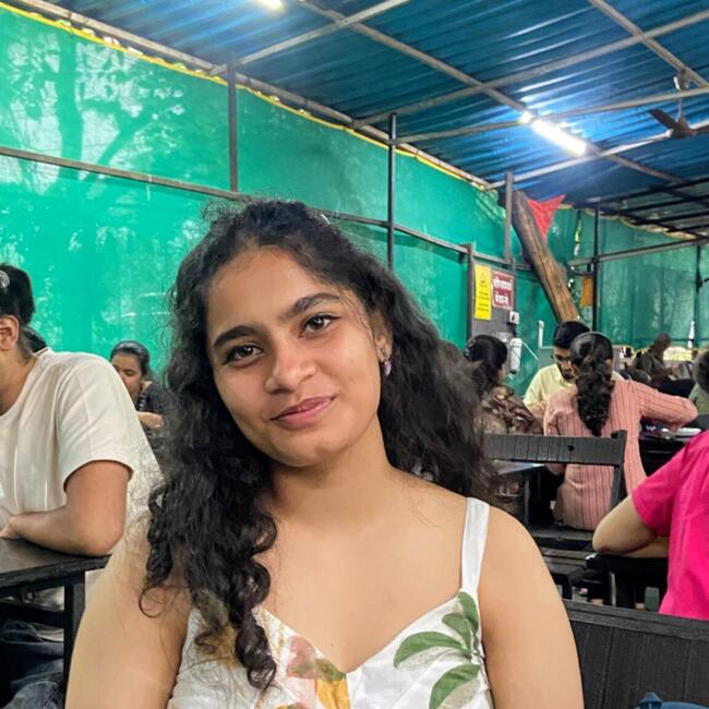 Babysitter in Pune: Mansa