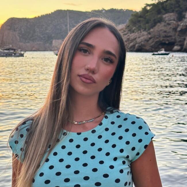 Canguro en Massanassa: Ainhoa