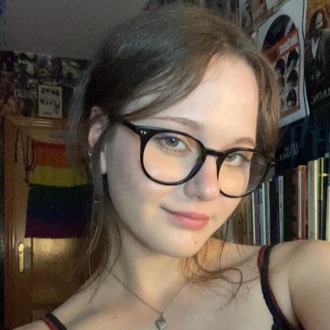 Canguro en Granada: Jimena