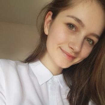 Babysitter Bergamo: Mariya