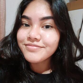 Babysitter in Aparecida de Goiânia: Laiza