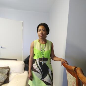 Babysitter in Viry-Châtillon: Makanda Rose