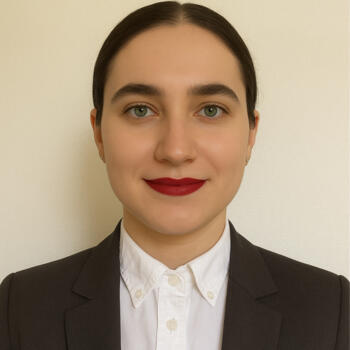 Babysitter in Tunis: Eya