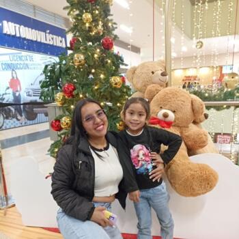 Babysitter Bogotá: Lina María Tique Rico