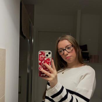 Babysitter Torigny-les-Villes: Yona