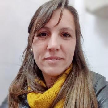 Babysitter in Ciudad de la Costa: Victoria