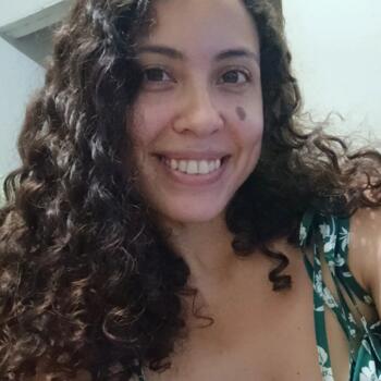 Babysitter in Caruaru: LUANA