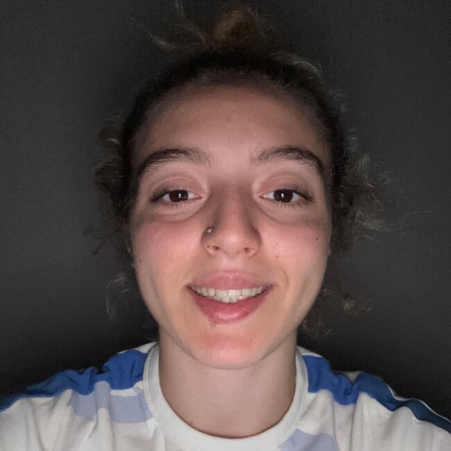 Babysitter in Stains: Nina