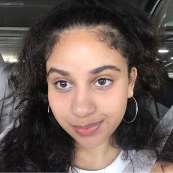Babysitter in Miami Beach: Sarai