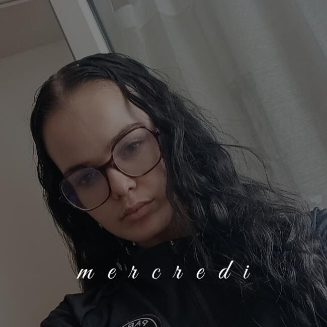 Babysitter in Laval: Anais