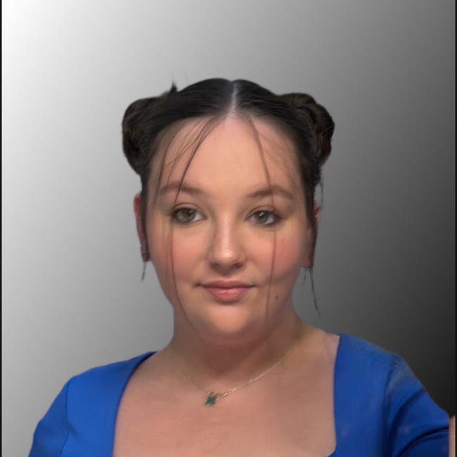 Babysitter in Coubron: Lisa