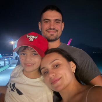 Emprego de babá em Santo André: Kalinny Izel