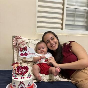 Emprego de babá em Cáceres: emprego de babá Jussara