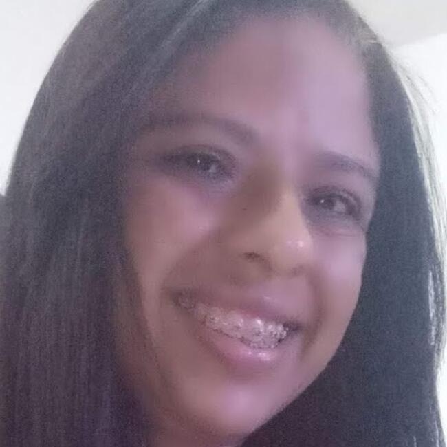 Babá em Maceió: Neirilene