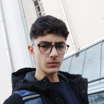 Babysitter in Kaunas: Tarek
