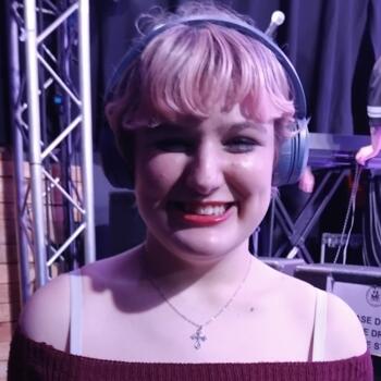 Babysitter Leighton Buzzard: Maree