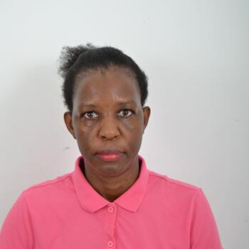 جليسة أطفال في دبي: Birungi