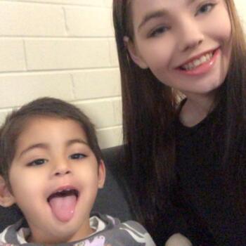 Babysitter Brisbane: Leteisha