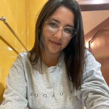 Babysitter Sydney: Daniela viteri