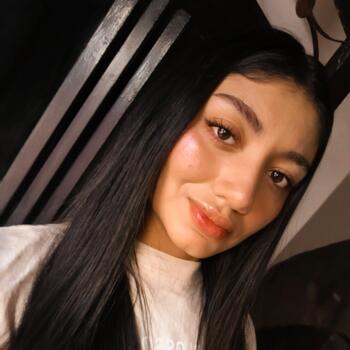 Babysitter in Bello: Sara