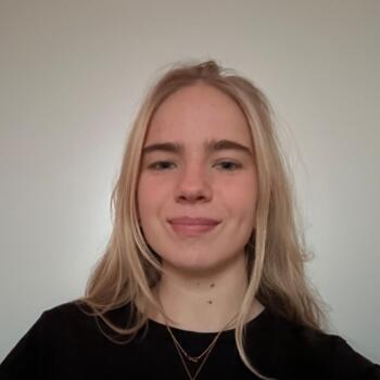 Babysitter in Stabroek: Zoë