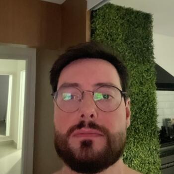 Babysitting job in Campinas: babysitting job Manoel