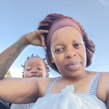 Babysitter Soweto: Nonkululeko