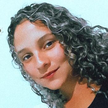 Babá em Franca: Laura