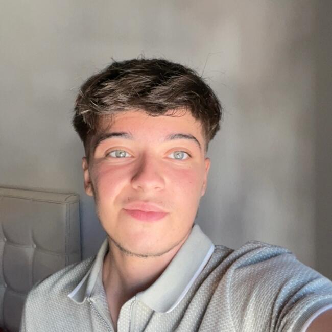 Babysitter in Seville: Eythan