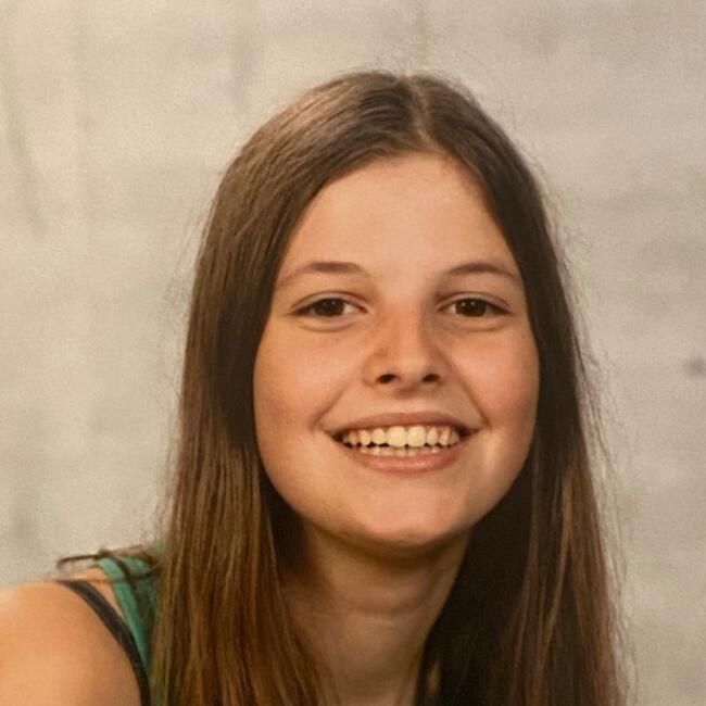 Babysitter in Nijlen: Joena