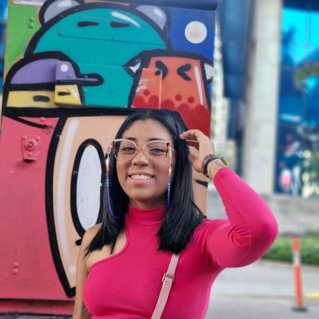 Babysitter in Caracas: Andreina