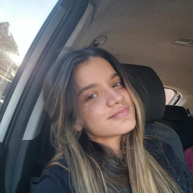 Babá em Barra Mansa: Caroline