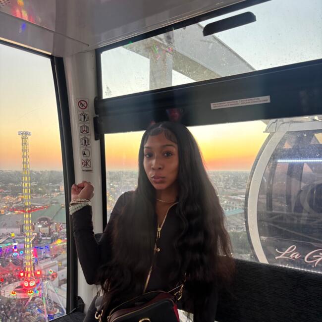 Babysitter in Long Beach: Isis