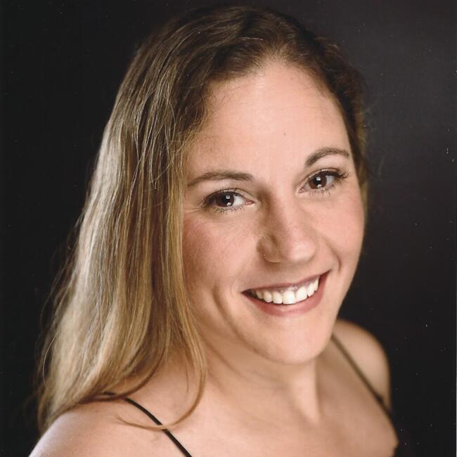 Job de garde d'enfants à Saint-Louis: Eloisa