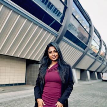 Babysitter in Gateshead: Vyashni