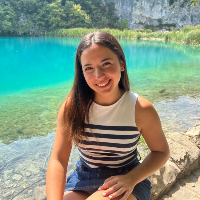 Babysitter in Quilmes: Agustina