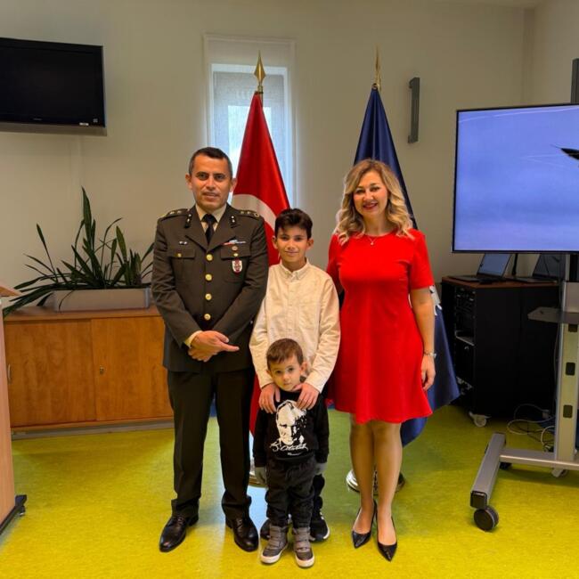 Praca dla opiekunki do dziecka w Bydgoszcz: Ömer